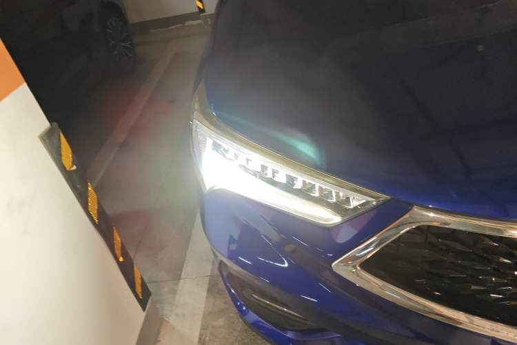 Used Acura CDX 2016 1.5T Two-Wheel Drive Deluxe Edition Exterior 6