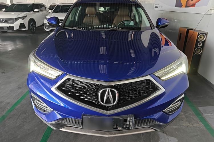 Used Acura CDX 2016 1.5T Two-Wheel Drive Deluxe Edition Front