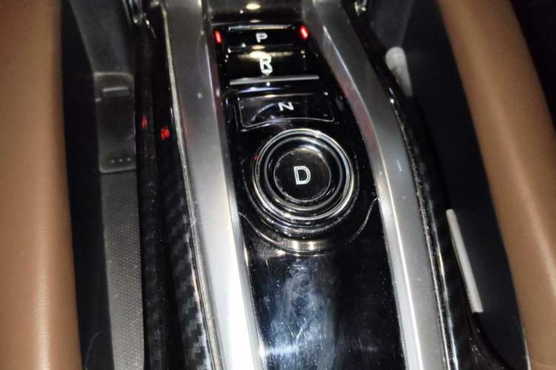 Used Acura CDX 2016 1.5T Two-Wheel Drive Deluxe Edition Gear Lever