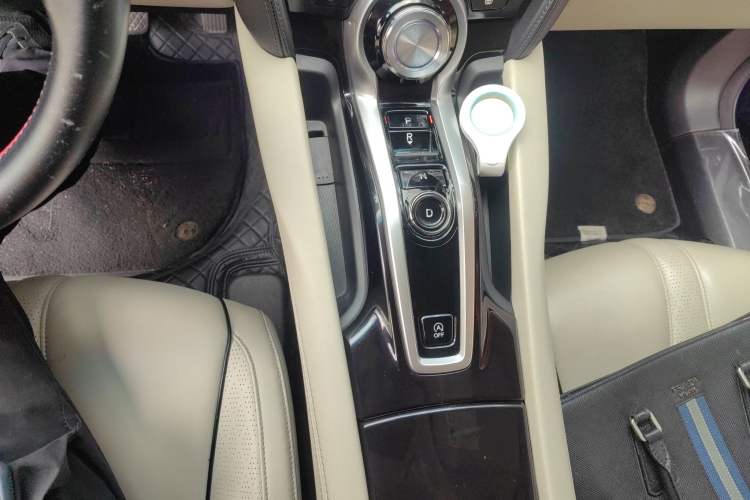 Used Acura CDX 2016 1.5T Four-Wheel Drive Deluxe Edition Gear Lever