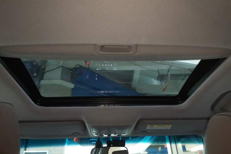 Used Acura CDX 2016 1.5T Two-Wheel Drive Deluxe Edition Headliner