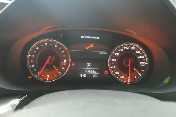 Used Acura CDX 2016 1.5T Two-Wheel Drive Deluxe Edition Instrument Cluster