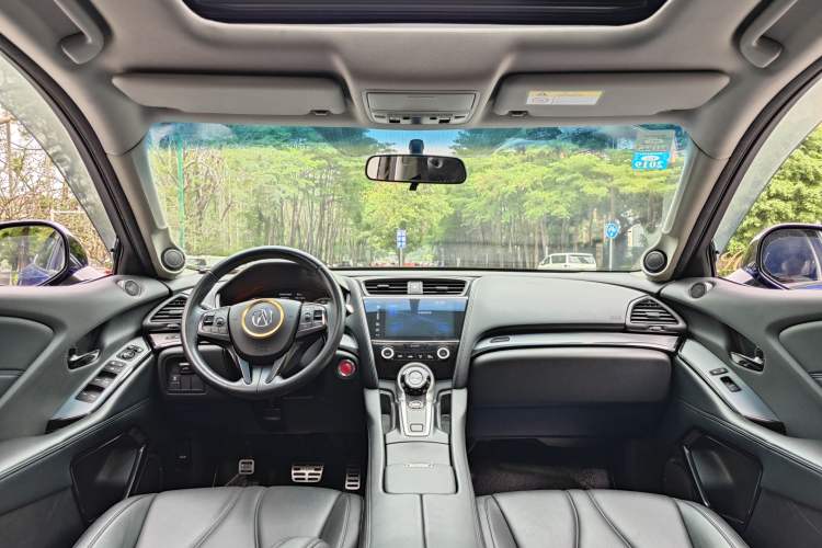Used Acura CDX 2016 1.5T Two-Wheel Drive Enjoyment Edition Interior 4
