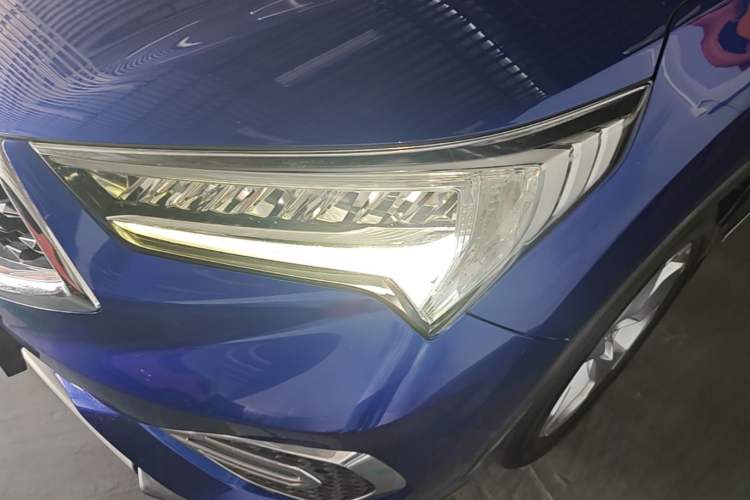 Used Acura CDX 2016 1.5T Two-Wheel Drive Deluxe Edition Left Front Headlight