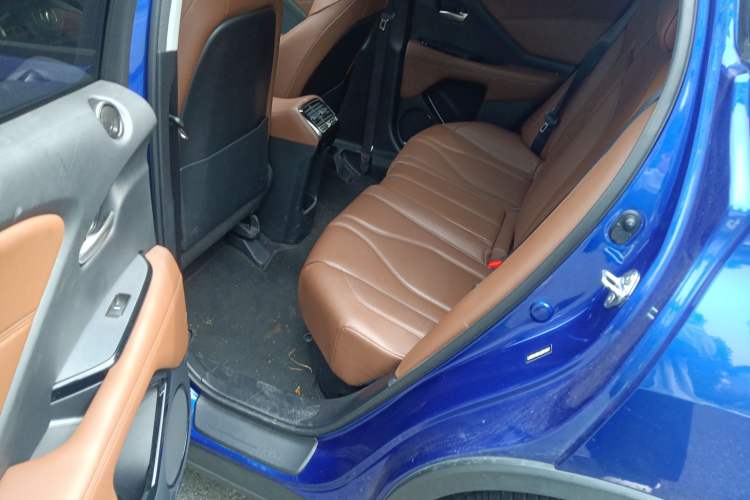 Used Acura CDX 2016 1.5T Two-Wheel Drive Deluxe Edition Left Rear Seat