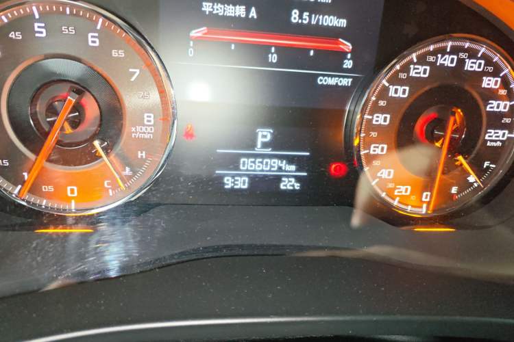 Used Acura CDX 2016 1.5T Four-Wheel Drive Smart Edition Odometer Close Up
