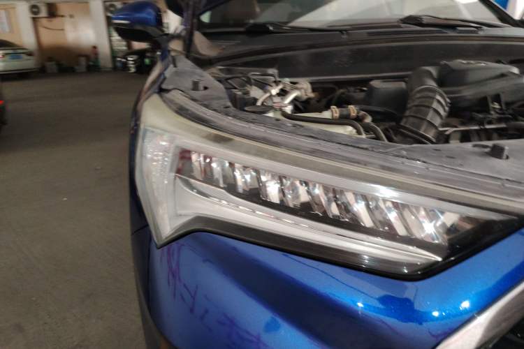 Used Acura CDX 2016 1.5T Two-Wheel Drive Enjoyment Edition Right Front Headlight