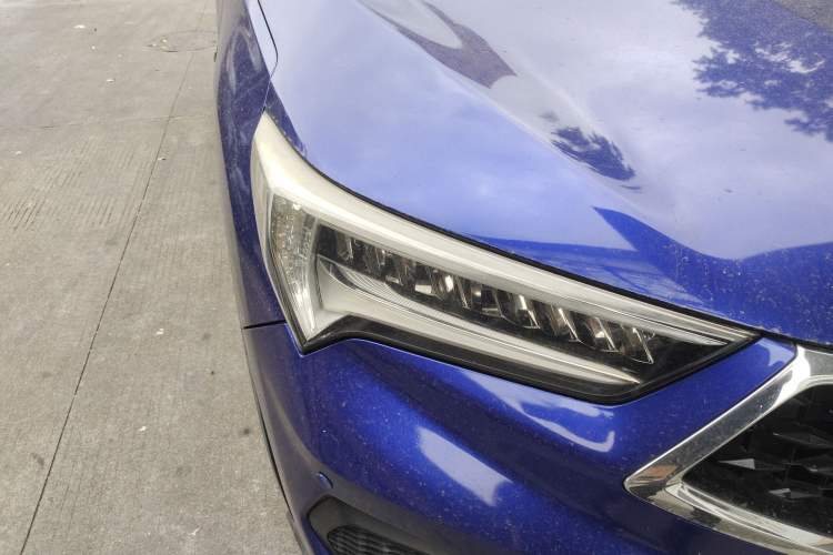 Used Acura CDX 2016 1.5T Two-Wheel Drive Enjoyment Edition Right Front Headlight