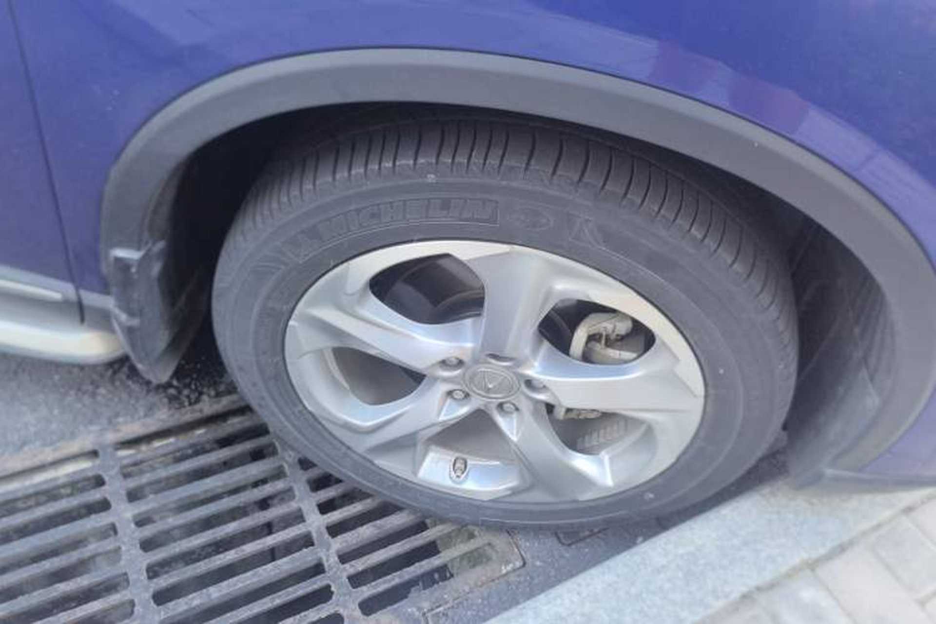 Used Acura CDX 2016 1.5T Two-Wheel Drive Deluxe Edition Right Front Wheel Hub