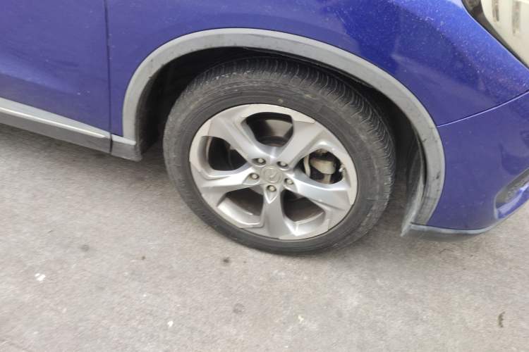 Used Acura CDX 2016 1.5T Two-Wheel Drive Enjoyment Edition Right Front Wheel Hub