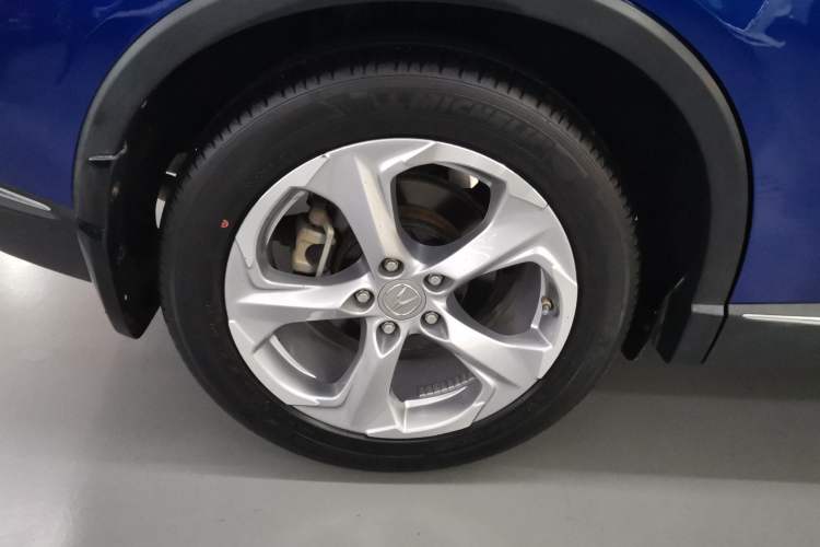 Used Acura CDX 2016 1.5T Two-Wheel Drive Deluxe Edition Right Rear Wheel Hub