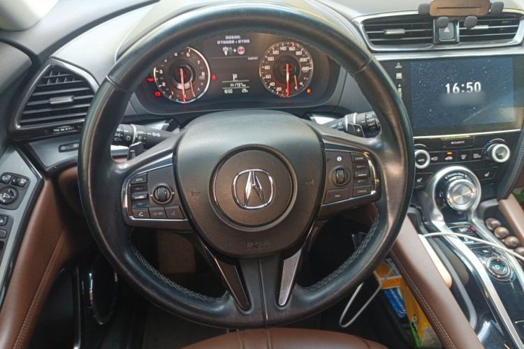 Used Acura CDX 2016 1.5T Two-Wheel Drive Deluxe Edition Steering Wheel