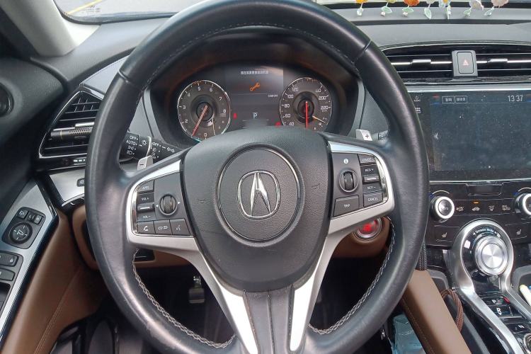 Used Acura CDX 2016 1.5T Two-Wheel Drive Deluxe Edition Steering Wheel