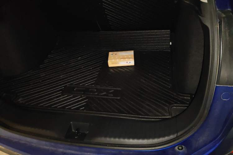 Used Acura CDX 2016 1.5T Two-Wheel Drive Deluxe Edition Trunk