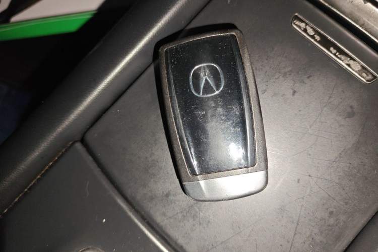 Used Acura CDX 2016 1.5T Two-Wheel Drive Enjoyment Edition Vehicle Key