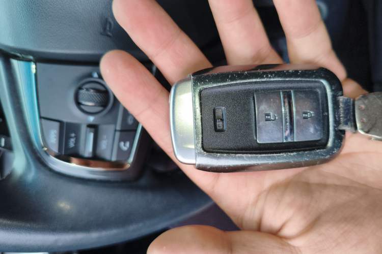 Used Acura CDX 2016 1.5T Two-Wheel Drive Deluxe Edition Vehicle Key