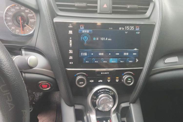 Used Acura CDX 2016 1.5T Two-Wheel Drive Enjoyment Version Audio And AC Panel