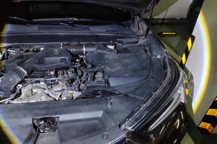 Used Acura CDX 2016 1.5T Two-Wheel Drive Deluxe Edition Engine Bay Left