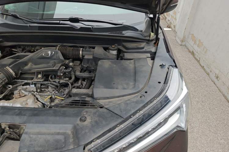 Used Acura CDX 2016 1.5T Two-Wheel Drive Enjoyment Version Engine Bay Left