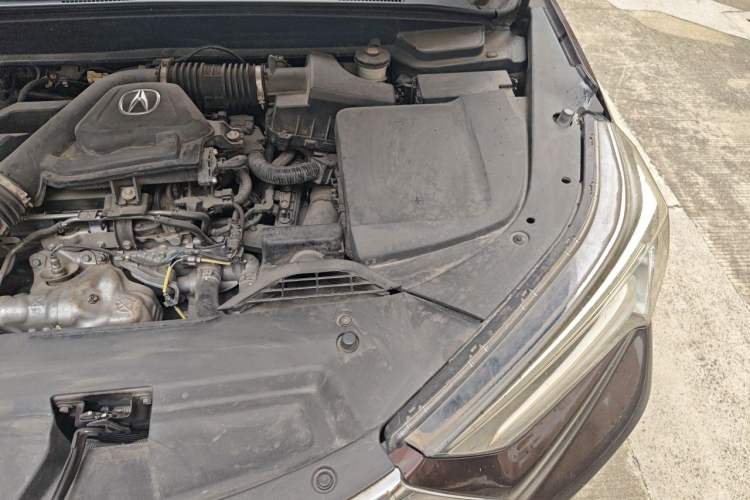 Used Acura CDX 2016 1.5T Two-Wheel Drive Enjoyment Version Engine Bay Left