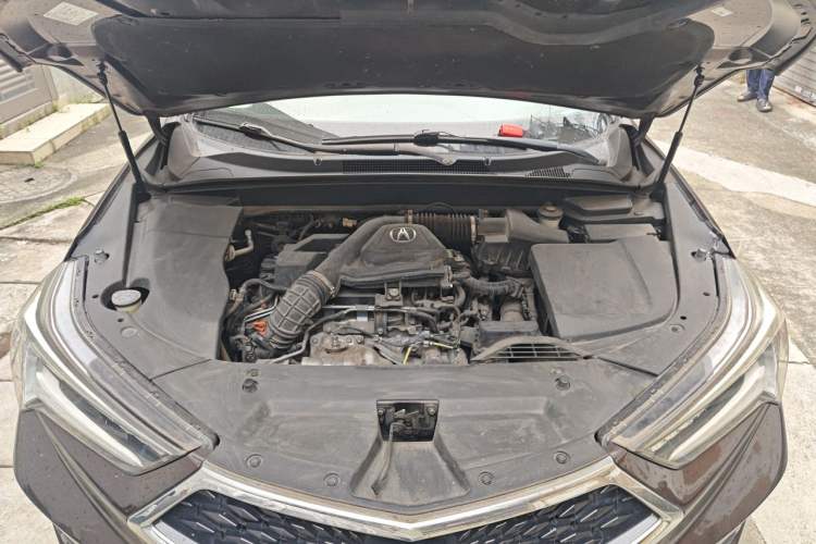 Used Acura CDX 2016 1.5T Two-Wheel Drive Enjoyment Version Engine Bay