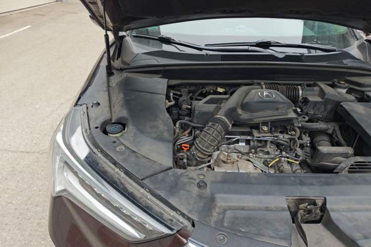 Used Acura CDX 2016 1.5T Two-Wheel Drive Enjoyment Version Engine Bay Right