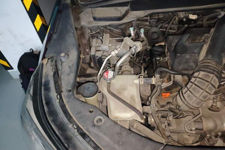 Used Acura CDX 2016 1.5T Two-Wheel Drive Enjoyment Version Engine Bay Right
