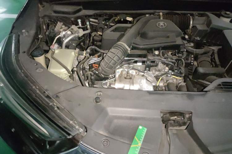 Used Acura CDX 2016 1.5T Two-Wheel Drive Deluxe Edition Engine Bay Right