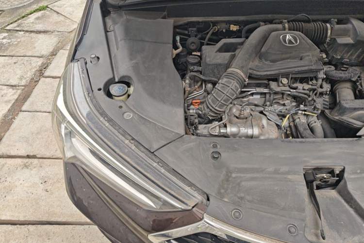Used Acura CDX 2016 1.5T Two-Wheel Drive Enjoyment Version Engine Bay Right