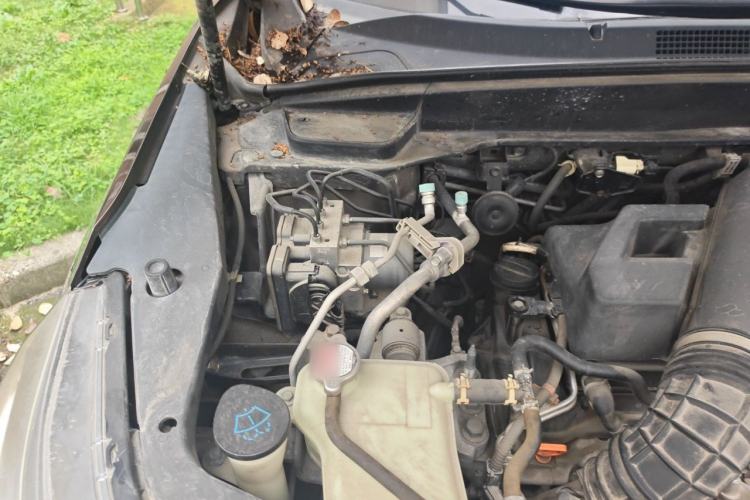 Used Acura CDX 2016 1.5T Two-Wheel Drive Deluxe Edition Engine Bay Right