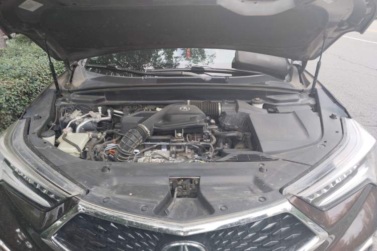 Used Acura CDX 2016 1.5T Two-Wheel Drive Enjoyment Version Engine Bay