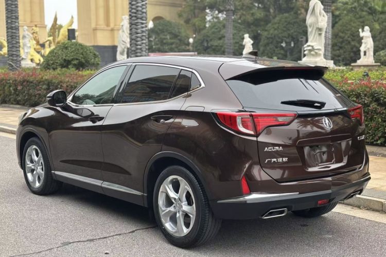 Used Acura CDX 2016 1.5T Two-Wheel Drive Deluxe Edition Exterior 2