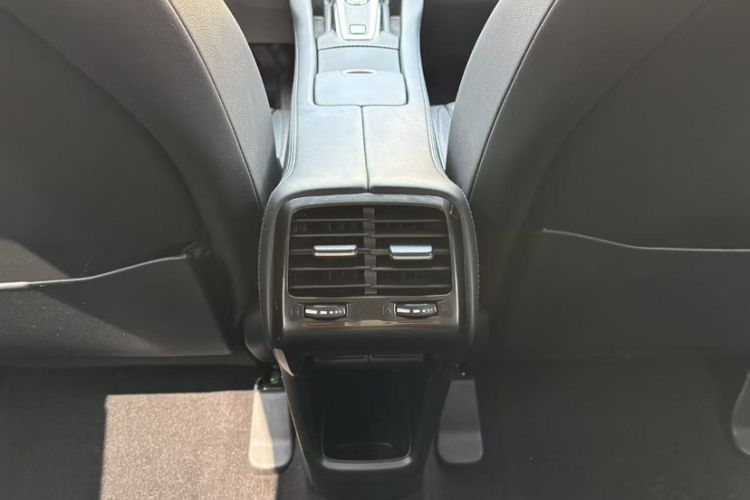 Used Acura CDX 2016 1.5T Two-Wheel Drive Deluxe Edition Exterior 5