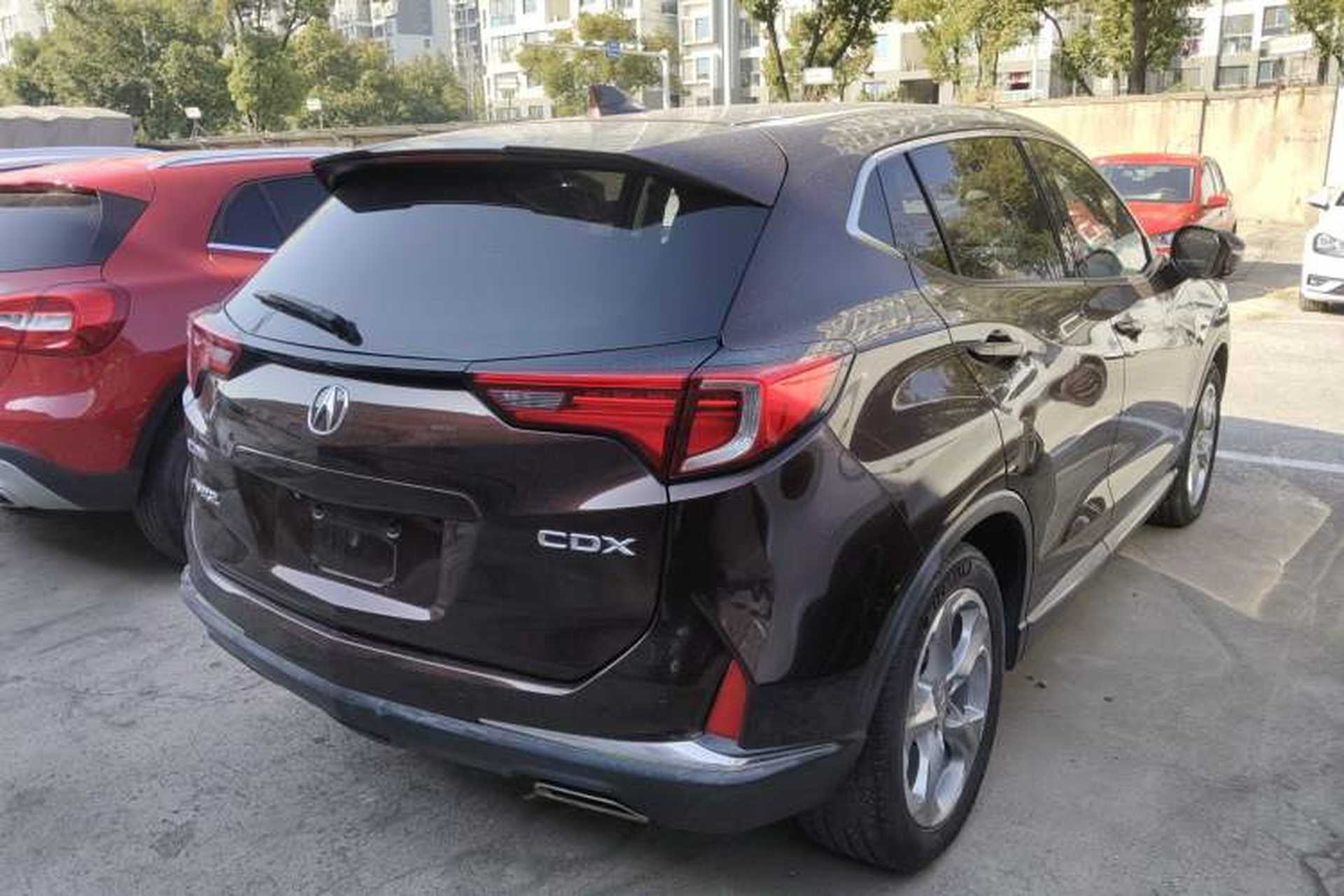 Used Acura CDX 2016 1.5T Two-Wheel Drive Deluxe Edition Exterior 5
