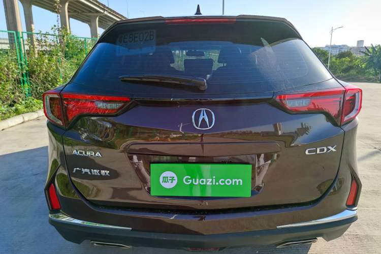 Used Acura CDX 2016 1.5T Two-Wheel Drive Enjoyment Edition Exterior 6