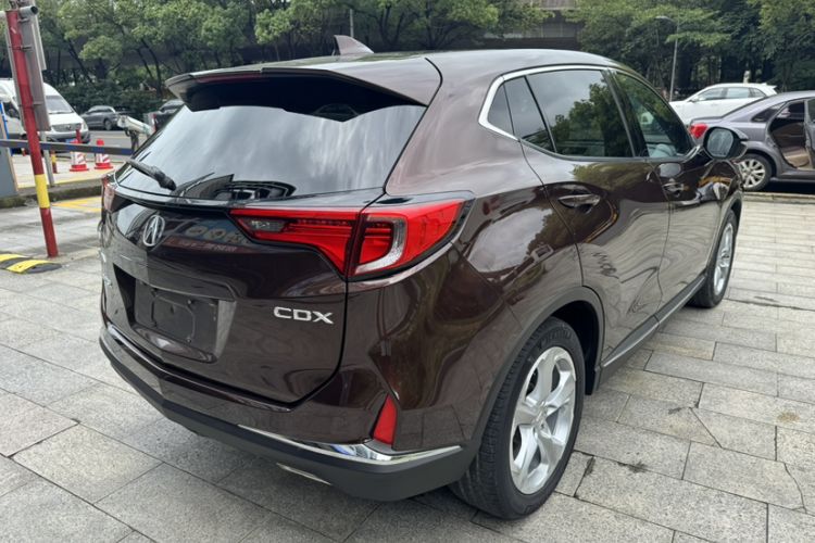 Used Acura CDX 2016 1.5T Two-Wheel Drive Deluxe Edition Exterior 8