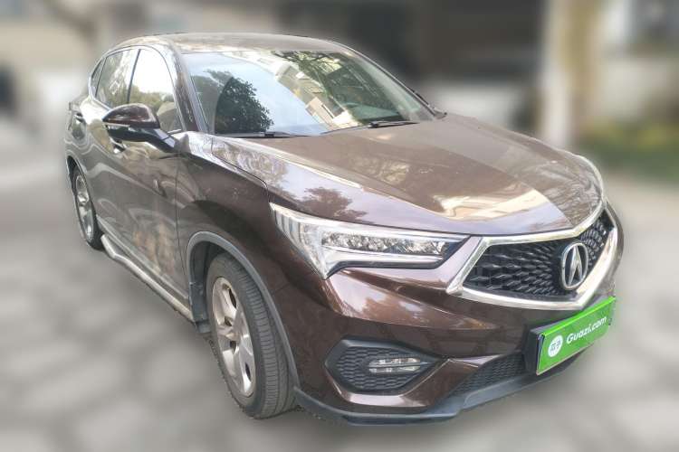 Used Acura CDX 2016 1.5T Two-Wheel Drive Deluxe Edition Front Right 45 Deg