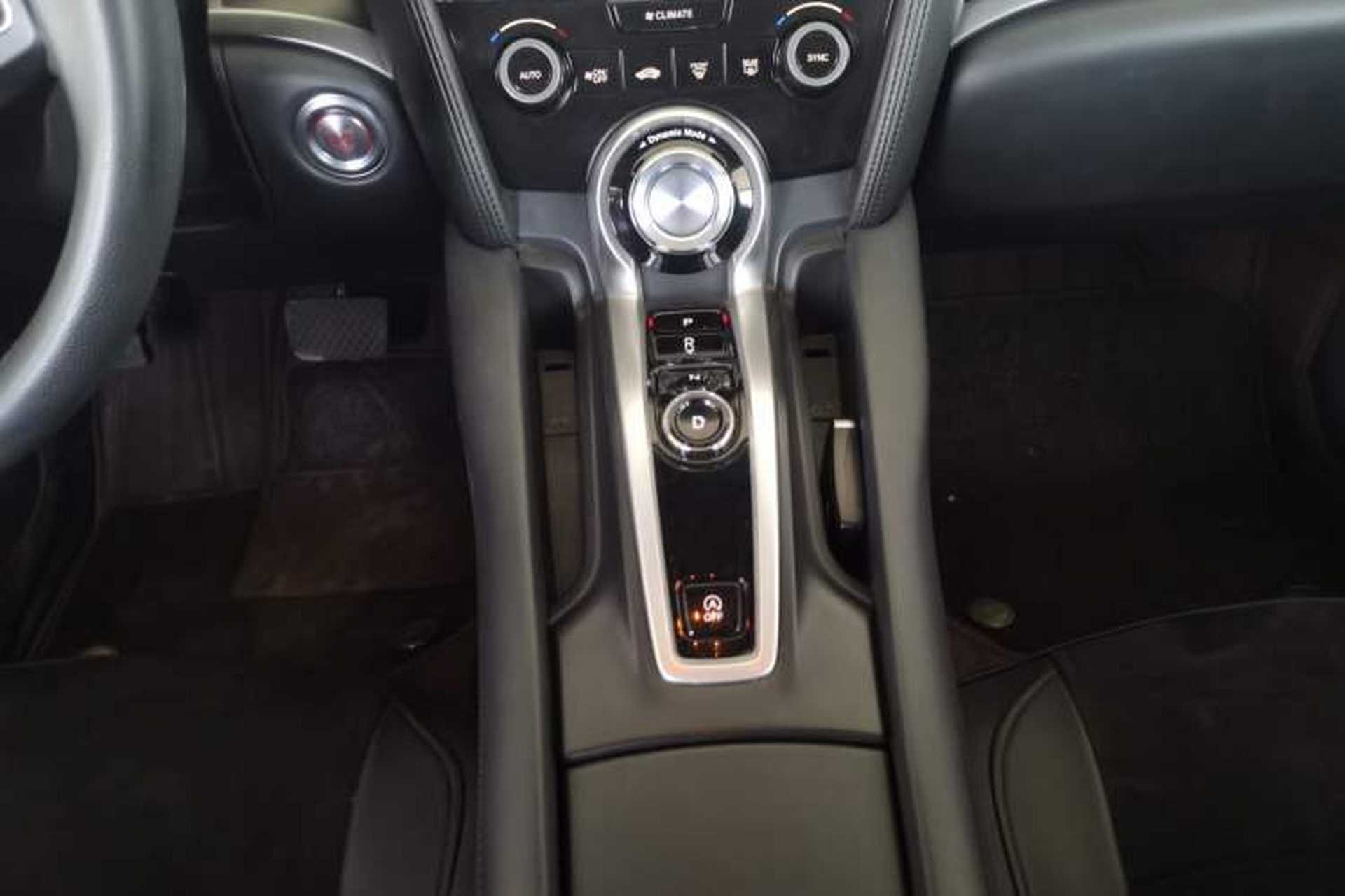 Used Acura CDX 2016 1.5T Two-Wheel Drive Enjoyment Version Gear Lever