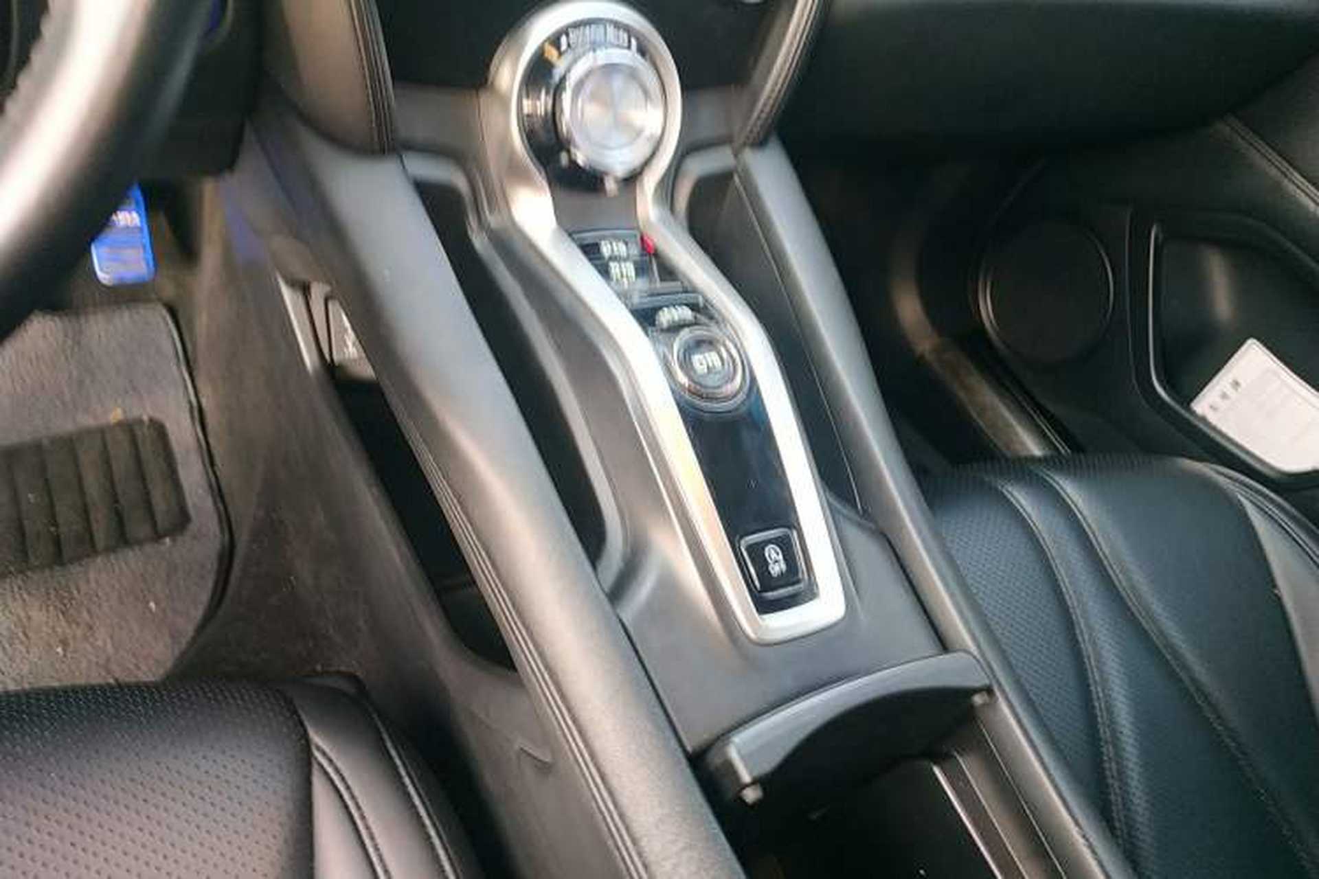 Used Acura CDX 2016 1.5T Two-Wheel Drive Enjoyment Version Gear Lever