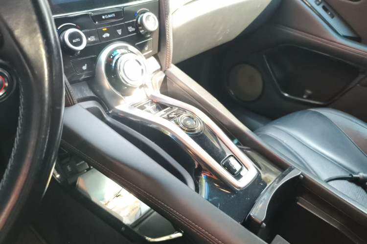 Used Acura CDX 2016 1.5T Four-Wheel Drive Smart Edition Gear Lever