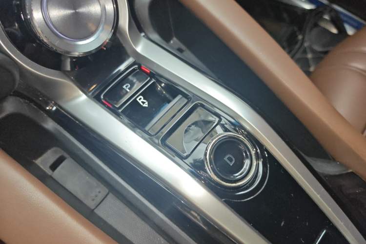 Used Acura CDX 2016 1.5T Two-Wheel Drive Deluxe Edition Gear Lever