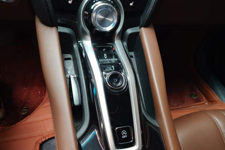 Used Acura CDX 2016 1.5T Two-Wheel Drive Deluxe Edition Gear Lever