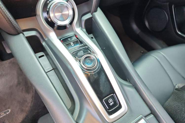 Used Acura CDX 2016 1.5T Two-Wheel Drive Enjoyment Version Gear Lever