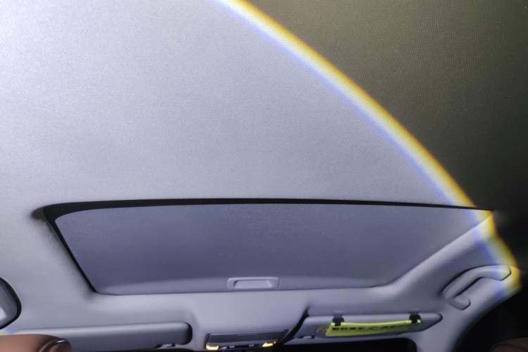 Used Acura CDX 2016 1.5T Two-Wheel Drive Deluxe Edition Headliner