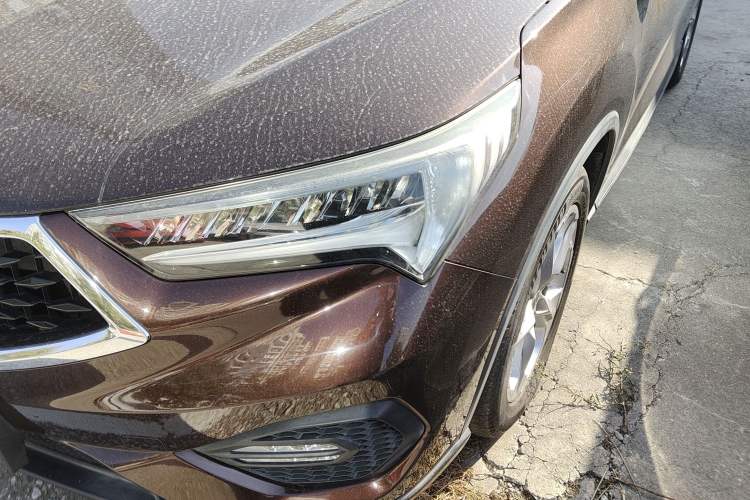 Used Acura CDX 2016 1.5T Two-Wheel Drive Deluxe Edition Left Front Headlight