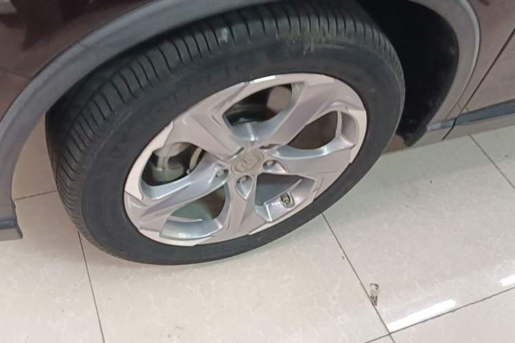 Used Acura CDX 2016 1.5T Two-Wheel Drive Enjoyment Version Left Front Wheel Hub