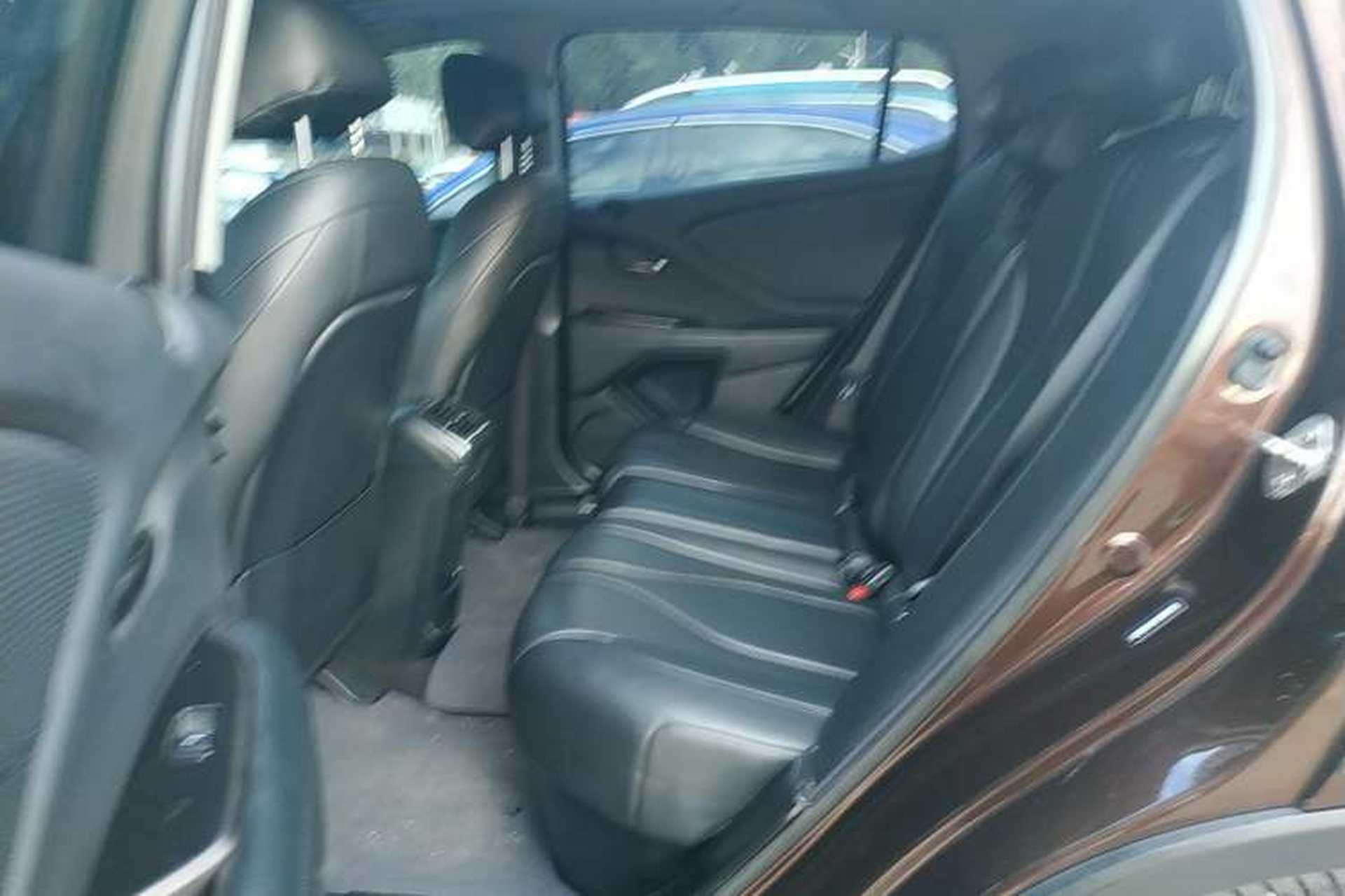 Used Acura CDX 2016 1.5T Two-Wheel Drive Enjoyment Version Left Rear Seat