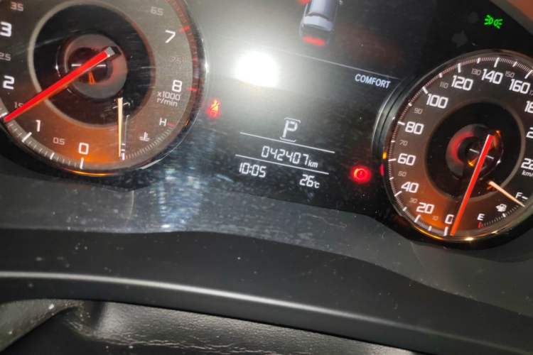 Used Acura CDX 2016 1.5T Two-Wheel Drive Deluxe Edition Odometer Close Up