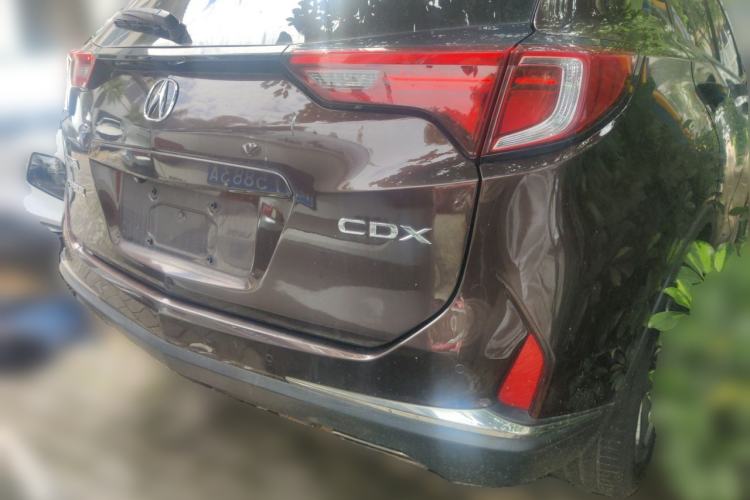 Used Acura CDX 2016 1.5T Two-Wheel Drive Deluxe Edition Rear
