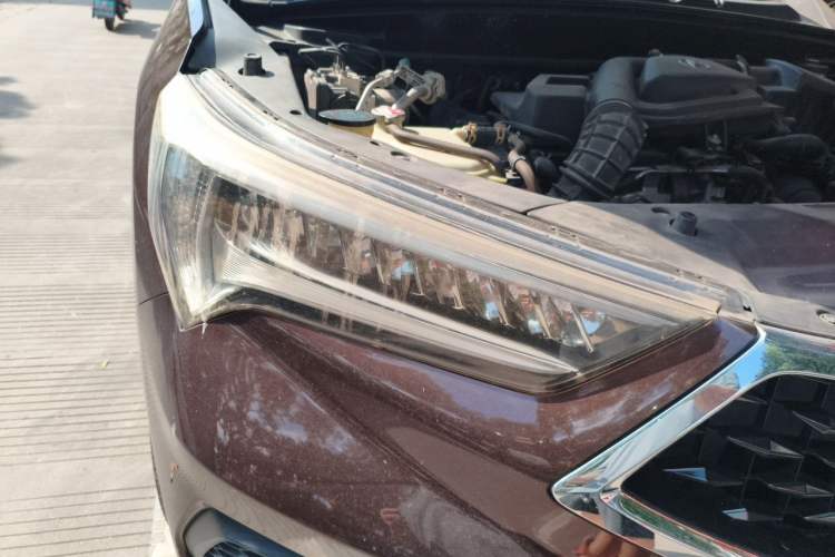 Used Acura CDX 2016 1.5T Four-Wheel Drive Smart Edition Right Front Headlight